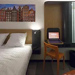 Ξενοδοχείο Easyhotel Amsterdam Ζάανταμ