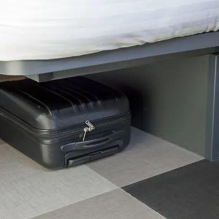 Otel Easyhotel Amsterdam