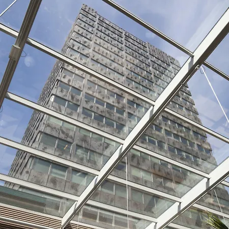 Easyhotel Amsterdam Hotell 2*