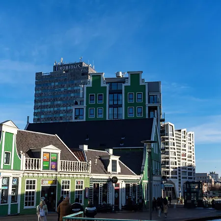 Easyhotel Amsterdam Ζάανταμ