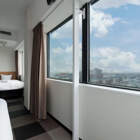 Easyhotel Amsterdam Ξενοδοχείο 2*