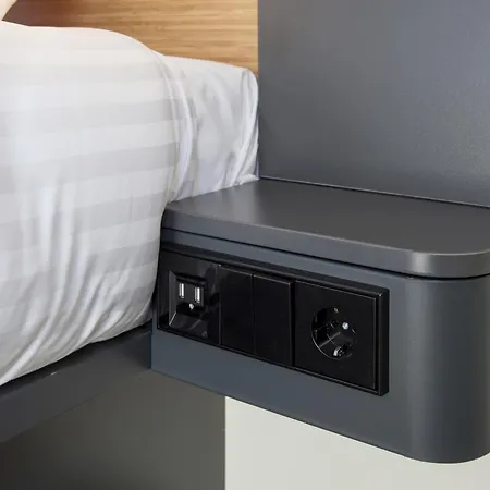 מלון Easyhotel Amsterdam זנדאם