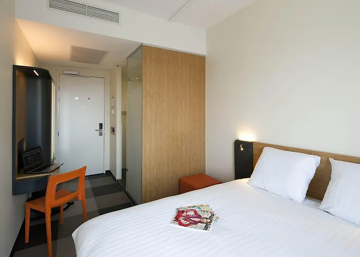 Easyhotel Amsterdam 2* Zaandam