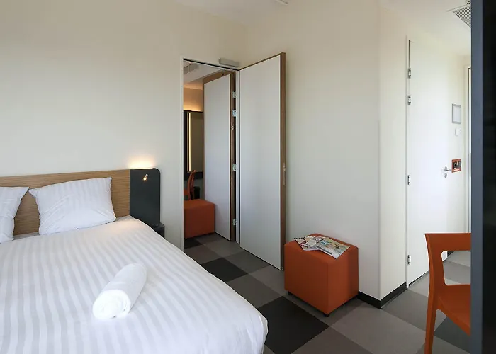Easyhotel Amsterdam 2* Zaandam