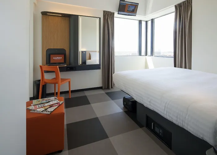 Hotel Easyhotel Amsterdam