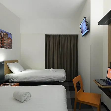 Easyhotel Amsterdam Zaandam